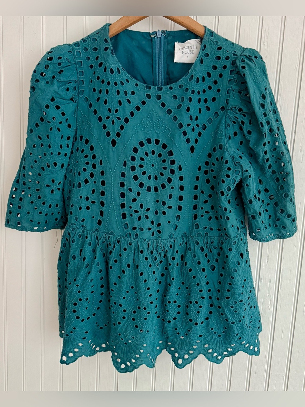 Hyacinth House Teal Eyelet Top Size Small